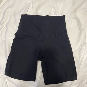 Aritzia TNA Biker Shorts